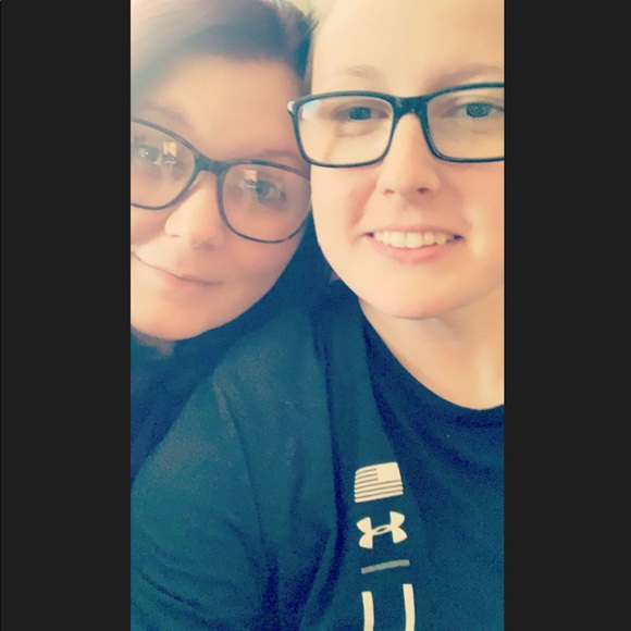 Meet your Posher, Jessica - Picture 1 of 1